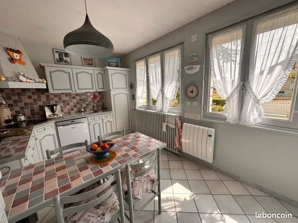 Pavillon 7 pièces 153 m² 