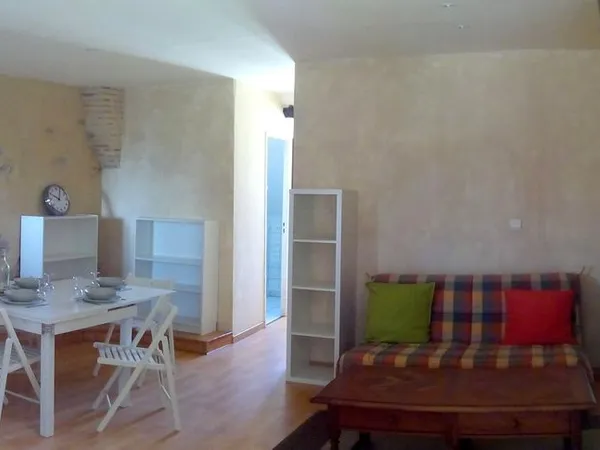 T2 meublé 40m2 centre ville Vierzon 