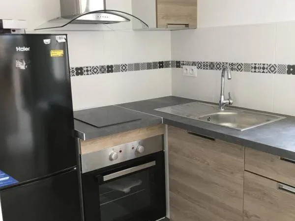 Studio 1 pièce 20 m² 