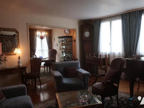 Appartement 4 pièces 94 m² 