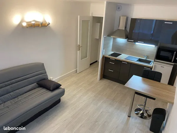Studio meublé 23m2 Centre Ville Aix 