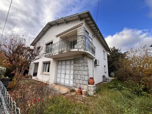 Maison 5 pièces 140 m² 