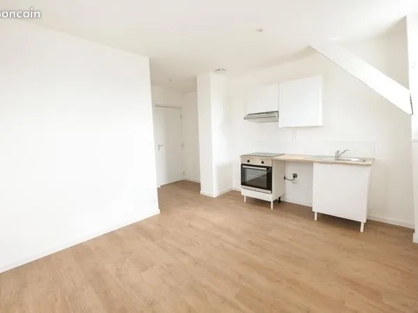 Appartement 1 pièce 16 m² 