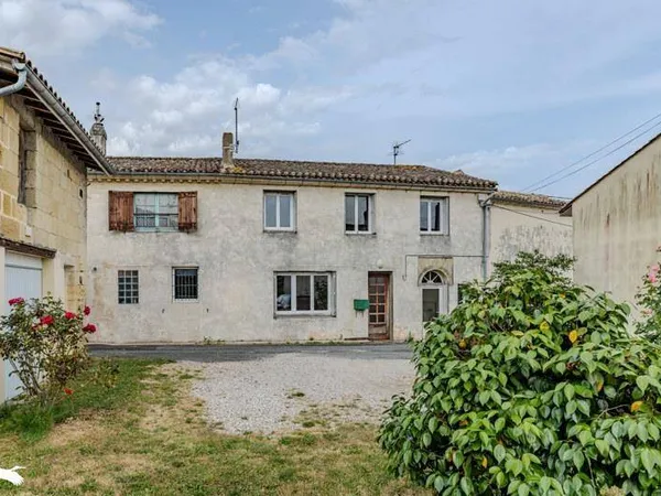 Maison 6 pièces 117 m² 