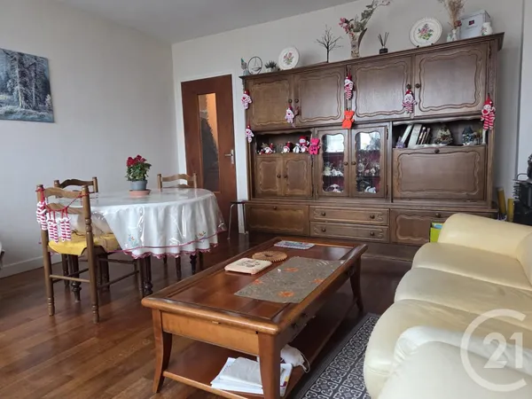 Appartement 3 pièces 86 m² 
