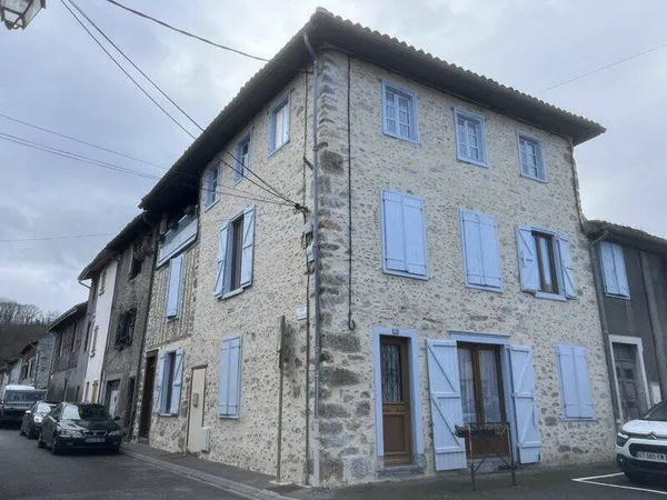 Maison 6 pièces 185 m² 