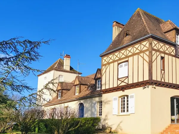 Maison en viager 11 pièces 285 m² 