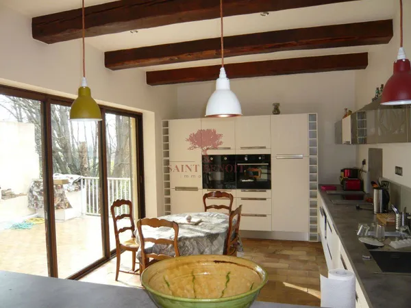 Maison 4 pièces 160 m² 