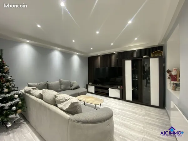 Maison 6 pièces 130 m² 