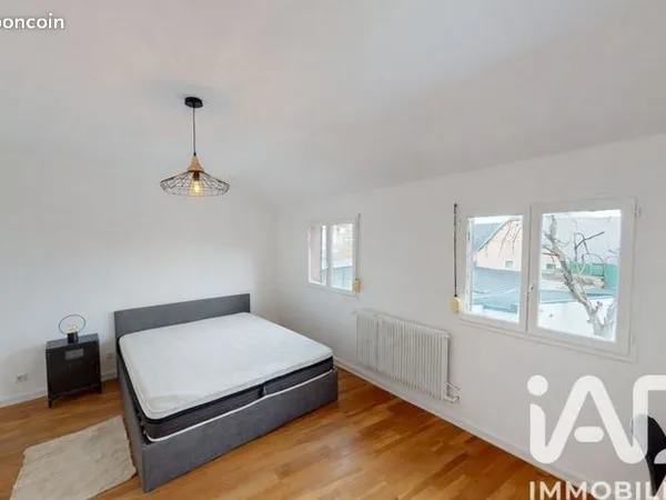 Appartement 1 pièce 14 m² 