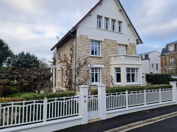 Enghien-Les-Bains (95) - Maison Bourgeoise - Coeur De Ville 