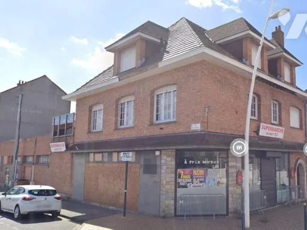 Local 313 m² 