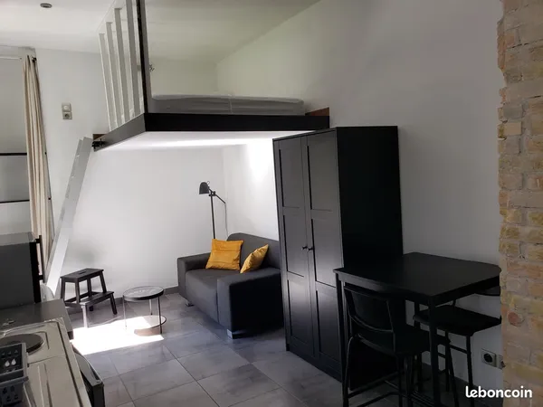 Studio meublé : cours Jean Jaurès / cours Berriat 
