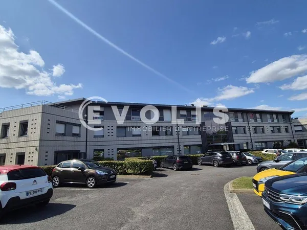 Bureaux 400 m² 