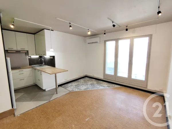 Appartement 1 pièce 27 m² 