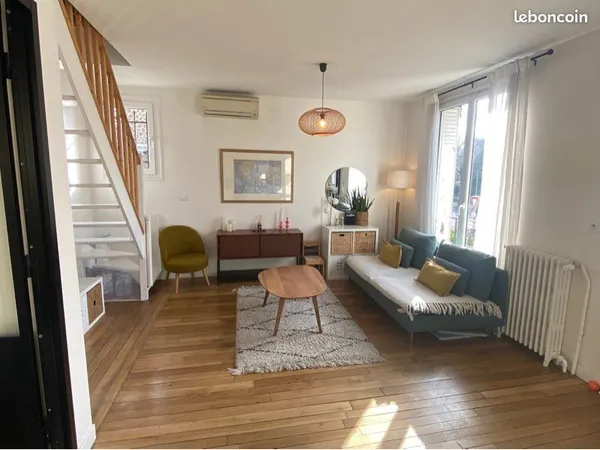 Location meublée maison 75 m² Villemomble (93250) 1.660 