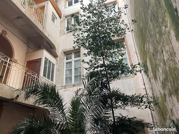 Studio 1 pièce 36 m² 