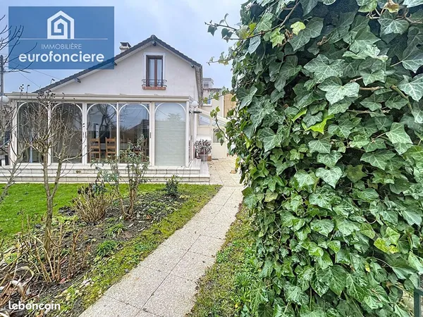 Maison 5 pièces 126 m² 