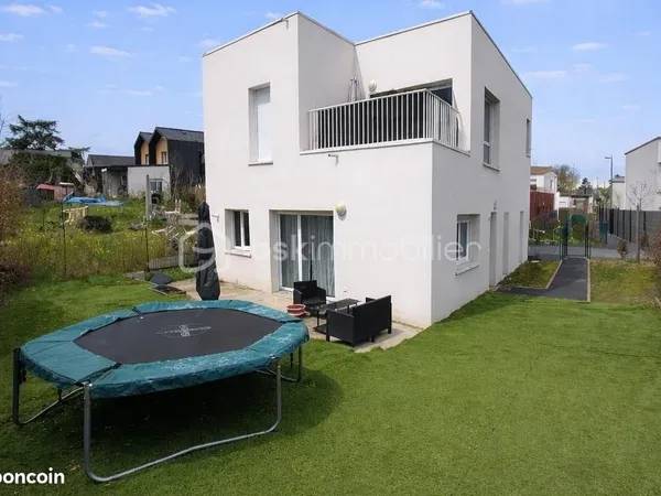 Appartement 5 pièces 85 m² 
