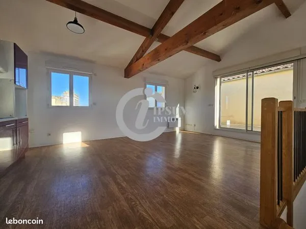 Appartement 5 pièces 77 m² 