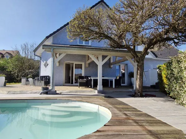 Maison 7 pièces 160 m² 