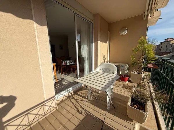 Appartement 3 pièces 74 m² 
