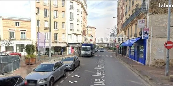 Commerce beauté/coiffure 58 m² 