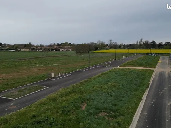 Terrain 750 m² Nègrepelisse 