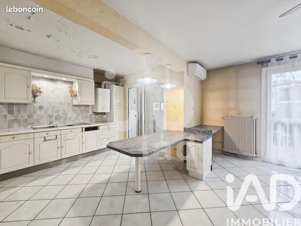 Appartement 3 pièces 77 m² 