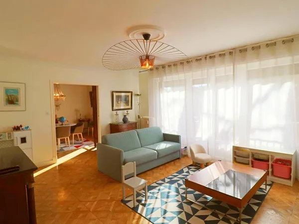 Appartement 4 pièces 126 m² 