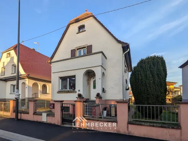 Maison 6 pièces - 102m² sur 444m² - Strasbourg Stockfeld 