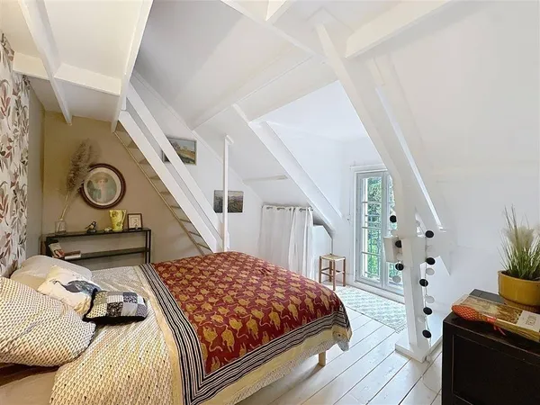 Maison 6 pièces 184 m² 
