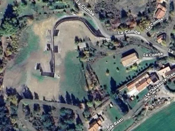 Terrain 1500 m² 