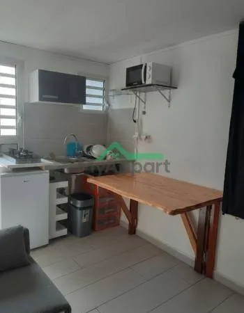 Studio 1 pièce 15 m² 