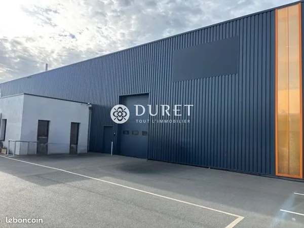 Local commercial 497 m² 