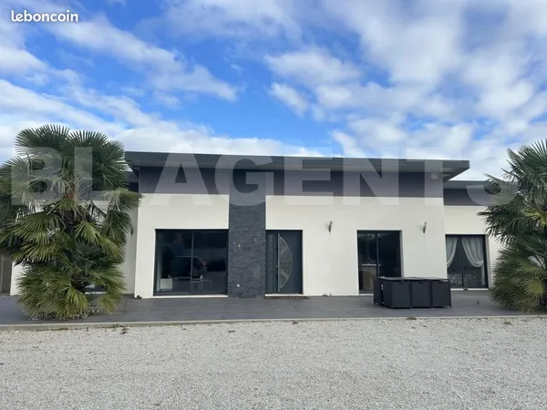 Maison 6 pièces 144 m² 