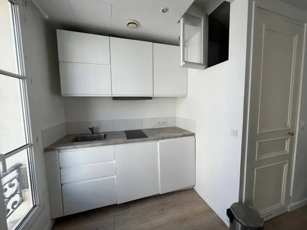 Studio 1 pièce 21 m² 