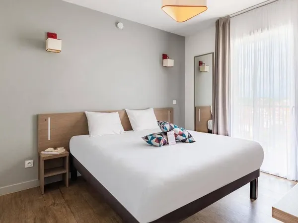 Studio 1 pièce 20 m² 