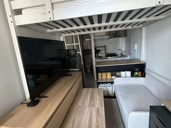 Studio meublé 
