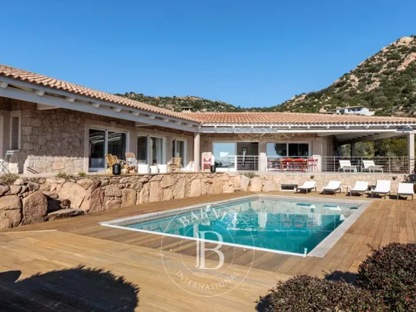 Palombaggia, Folaca, villa vue mer, 6 chambres, accès plage à pi 