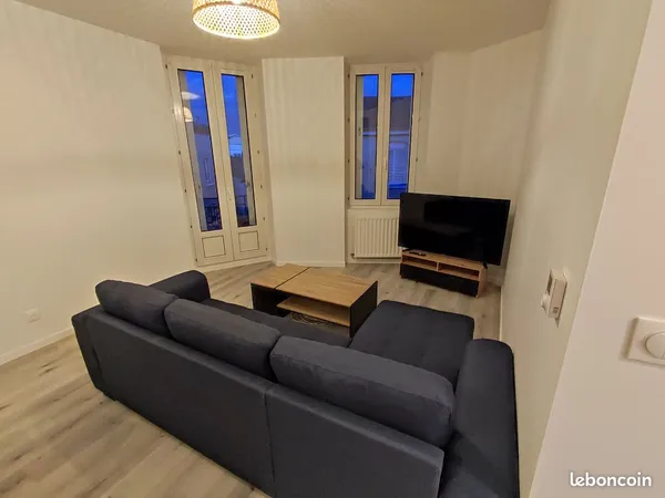 A LOUER - Appartement T3 pièces meublé 64m² L'HORME 
