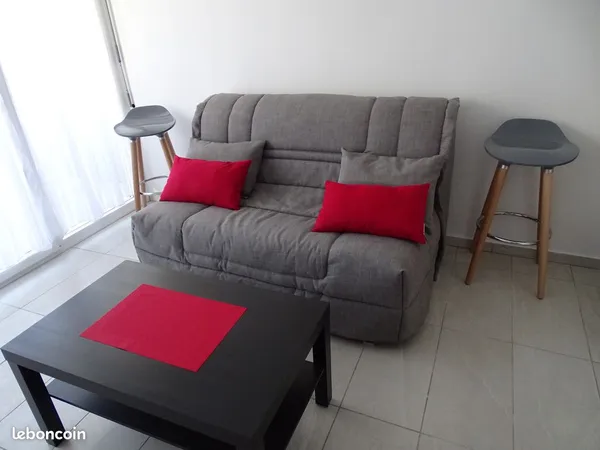 Appartement Location Aix-en-Provence 1p 18m² 640€