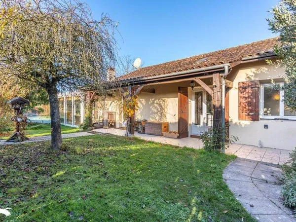 Maison de plain-pied 5 pièces 86 m² 