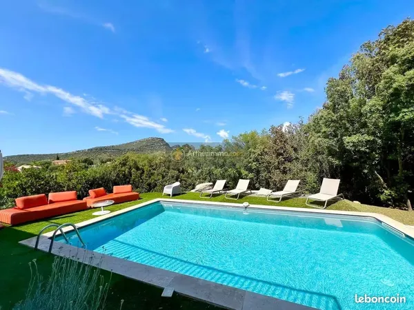 Maison 5 pièces 137 m² 
