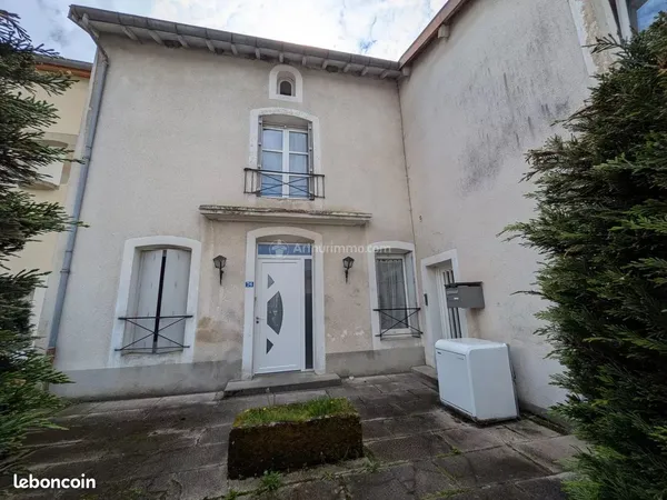 Maison 6 pièces 210 m² 