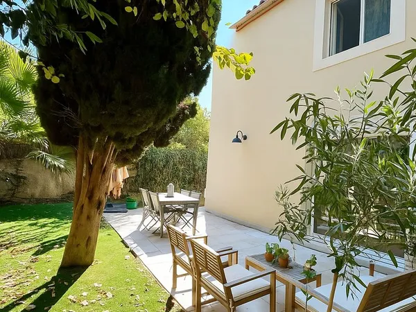 Villa Montpellier ouest Croix d'Argent Clinique Saint Roch 