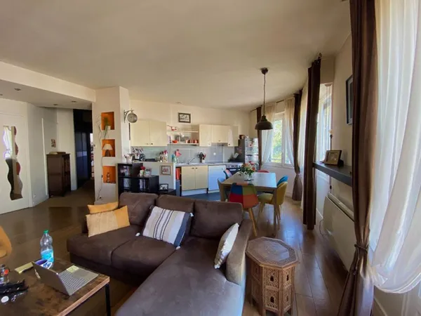 Appartement 3 pièces 81 m²
