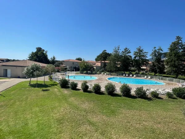 Maison T4 meublée ? Résidence sécurisée avec piscine ? 