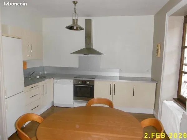 Appartement CUISEAUX centre, 3 pièces 85 m² 