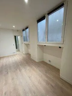 Parking/Garage/Box 27 m² 
